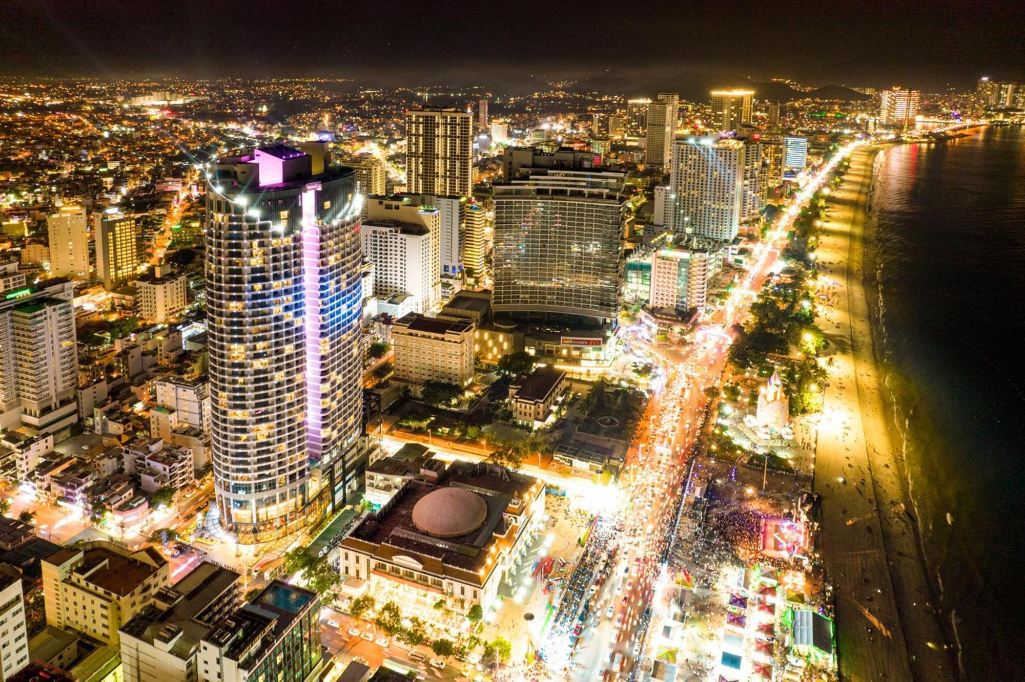 Capital Panorama Apartment Nha Trang Luaran gambar
